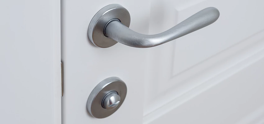 Single-Occupancy Restroom Locks Repair in Belvidere, Illinois